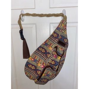 Union bay Aztec bag